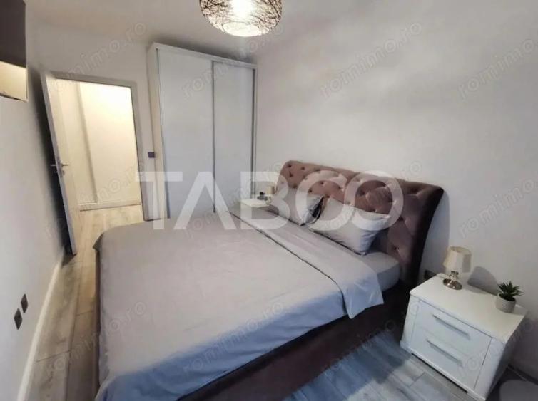 Apartament cu 3 camere decomandat, mobilat în Lupeni
