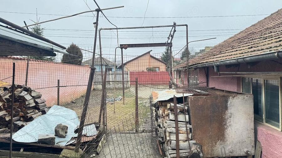 Vand casa batraneasca(locuibila) - sat Potoceni , com Maracineni - Buzau - 5
