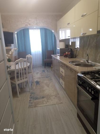 Apartament cu 2 camere decomandat în Buzaului