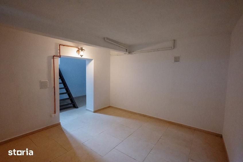 Casă cu 4 camere cu Teren 600 Mp în Ștefănești