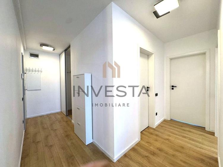 Apartament cu 3 camere semidecomandat, mobilat în Zorilor