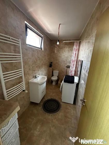 Casă cu 7 camere cu Teren 417 Mp în Ciorogârla