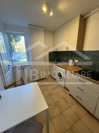 Apartament cu 2 camere, mobilat în 7 Noiembrie