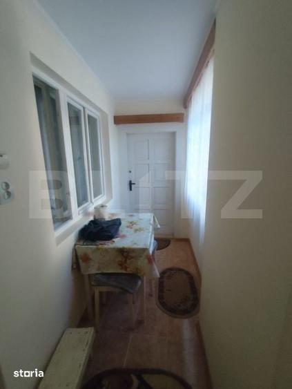 Casă cu 5 camere cu Teren 2877 Mp în Central