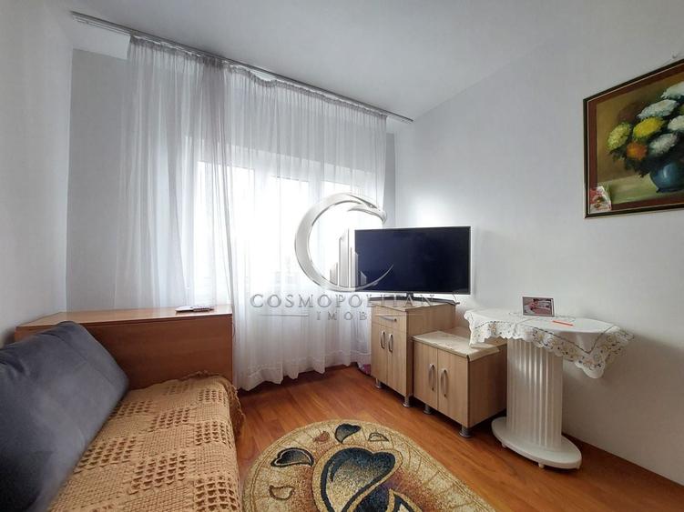 Apartament cu 3 camere decomandat în Unirii Centru