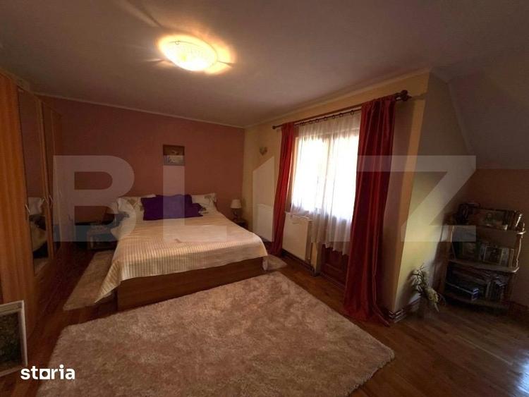 Casă cu 7 camere decomandat cu Teren 776 Mp în Păulești