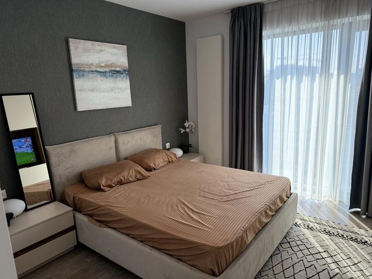 Apartament cu 2 camere semidecomandat, mobilat în Aviației