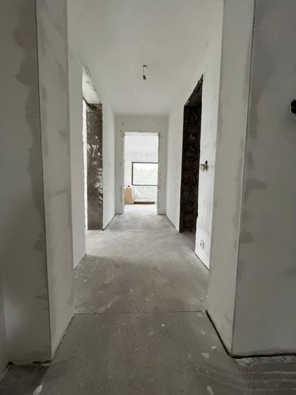 Duplex cu 5 camere cu Canalizare în Sânandrei