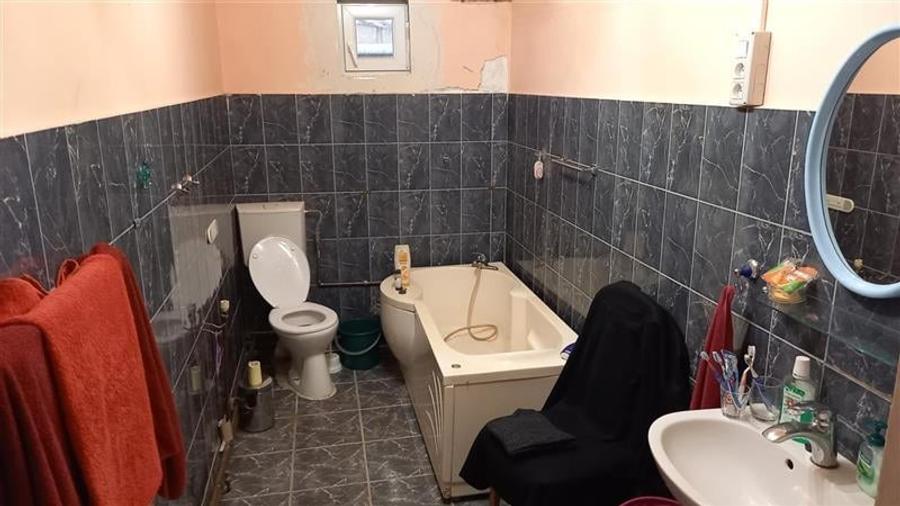 Casă individuală cu 3 camere cu Teren 400 Mp în Aradul Nou