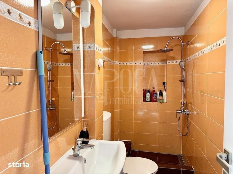 Apartament cu 4 camere în Central — fotografia 1