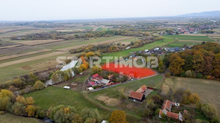 Teren Construcții intravilan de 3550 mp, în Lunca Calnicului
