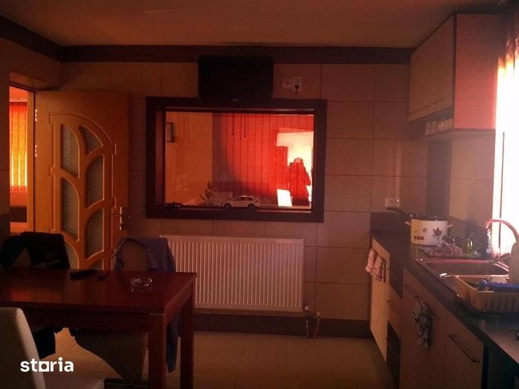 Casă cu 4 camere cu Teren 750 Mp în Central
