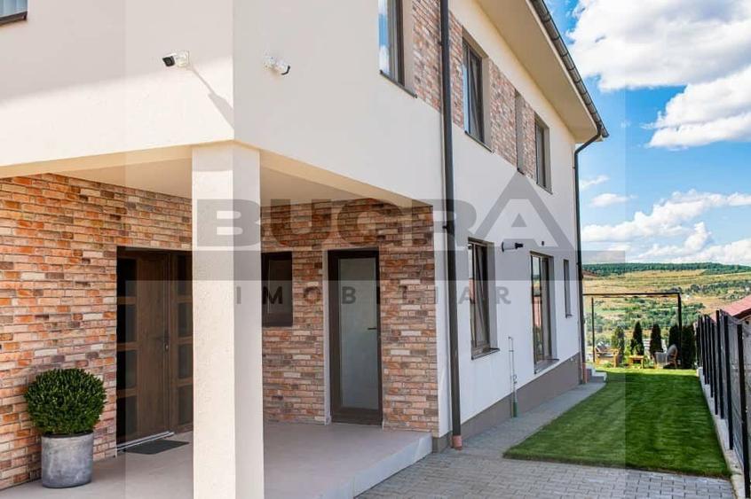 Duplex cu 4 camere cu Canalizare în Florești