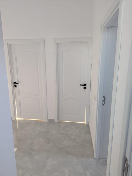 Casă cu 5 camere cu Canalizare în Valu lui Traian