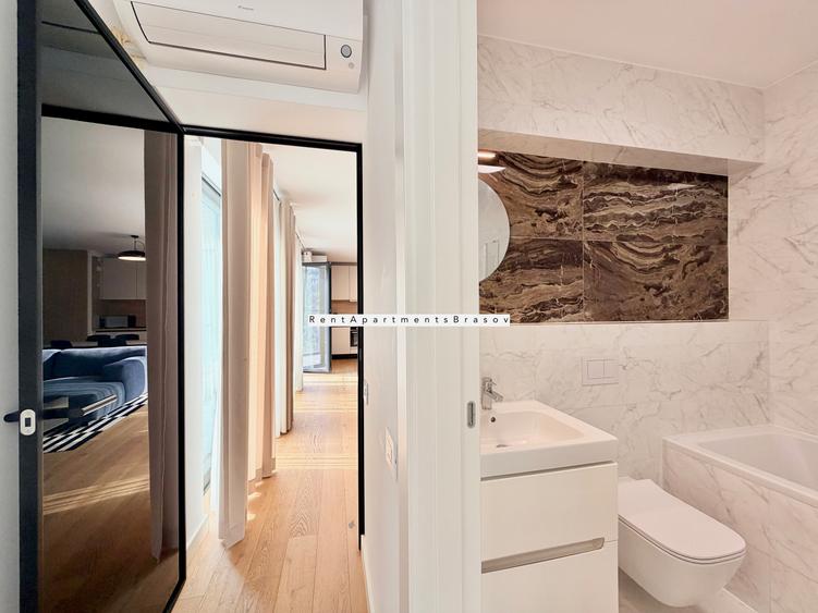 Apartament cu 3 camere în Drumul Poienii