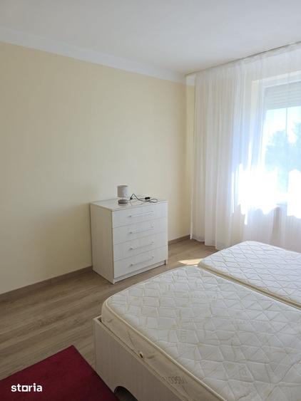 Apartament cu 3 camere în Cetate
