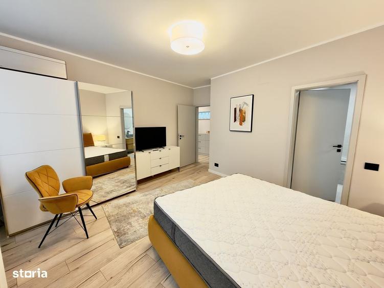 Apartament cu 3 camere în Romană