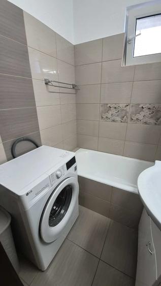 Garsonieră semidecomandată în Titan