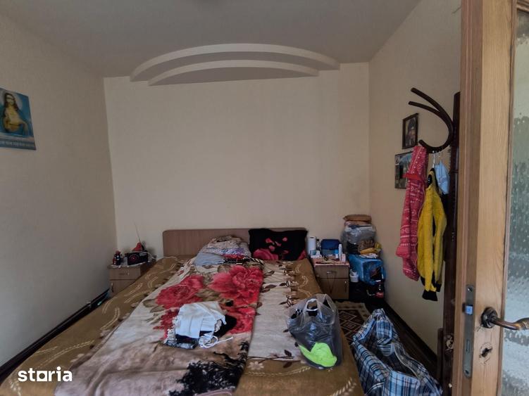 Apartament cu 3 camere decomandat în Peninsula