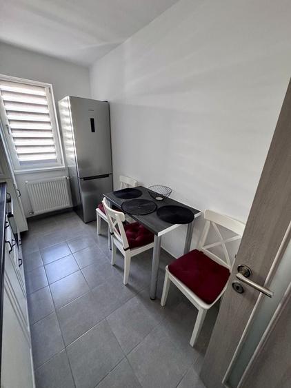 Casă cu 2 camere în Central