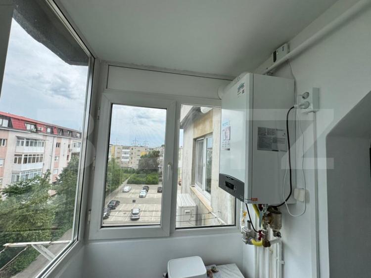 Apartament cu 2 camere decomandat în Cornitoiu