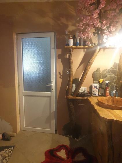 Casă cu Teren 800 Mp în Central