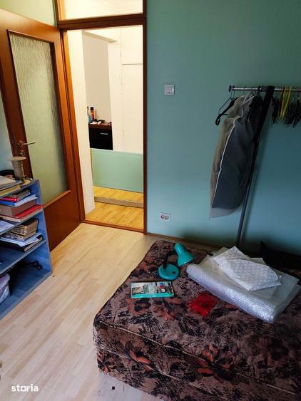 Apartament cu 2 camere decomandat în Crângași
