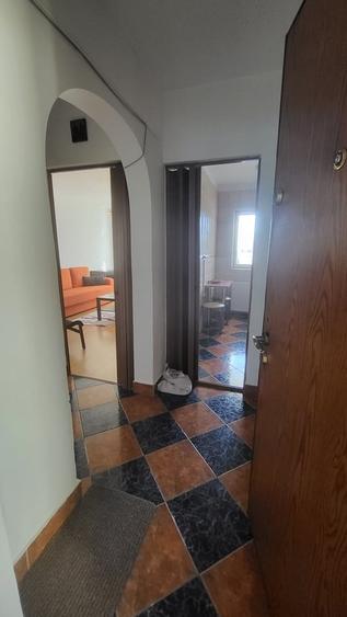 Garsonieră decomandată în Iancului