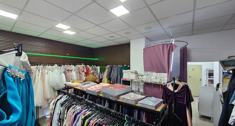 Spațiu comercial, de 58 mp, în Mărgeanului