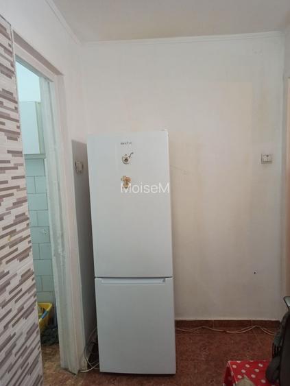 Vand apartament cu o camera