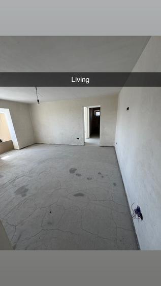 Apartament cu 3 camere decomandat în Sântimbru