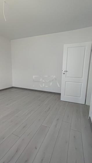 Casă individuală cu 4 camere cu Teren 420 Mp în Domnești