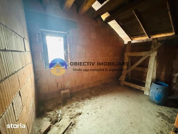 Vila la rosu si teren 500 mp de vanzare Zona Fermelor - 9