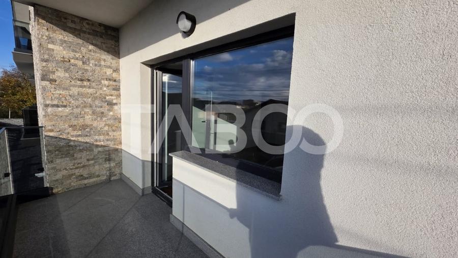 Apartament cu 3 camere decomandat în Sebeș
