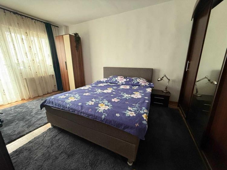 Apartament cu 2 camere decomandat în Zorilor