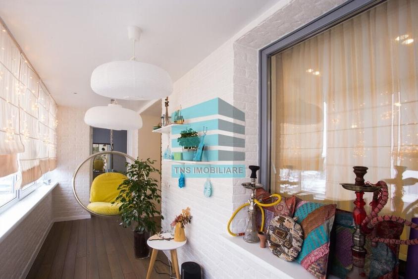 Apartament cu 4 camere decomandat în Titan