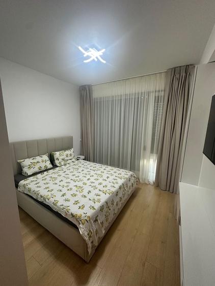Apartament cu 2 camere decomandat în Străulești