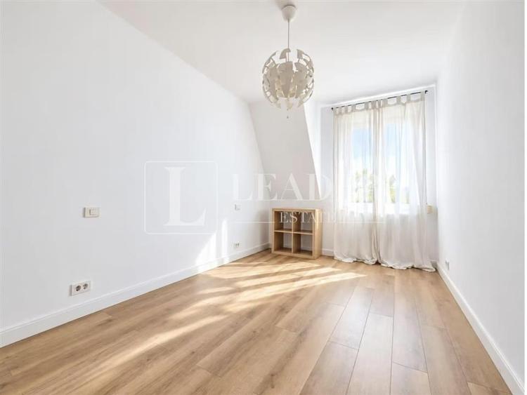 Duplex cu 5 camere cu Teren 250 Mp în Pipera