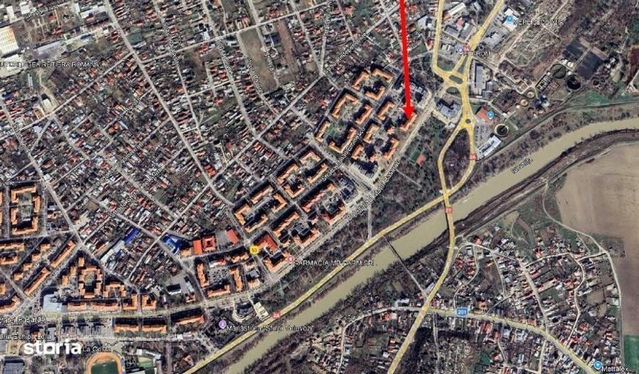 Apartament cu 3 camere decomandat în Ciulnița
