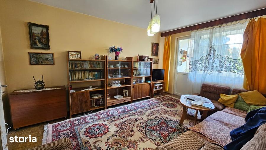 Apartament cu 2 camere decomandat în Centrul Civic