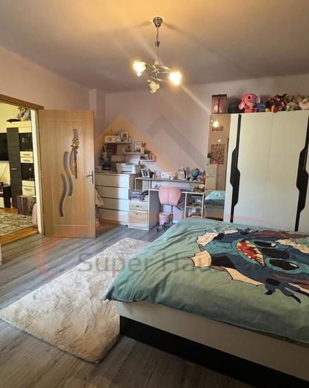 Casă cu 3 camere în Central