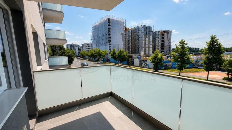 Apartament cu 2 camere decomandat în Sisești