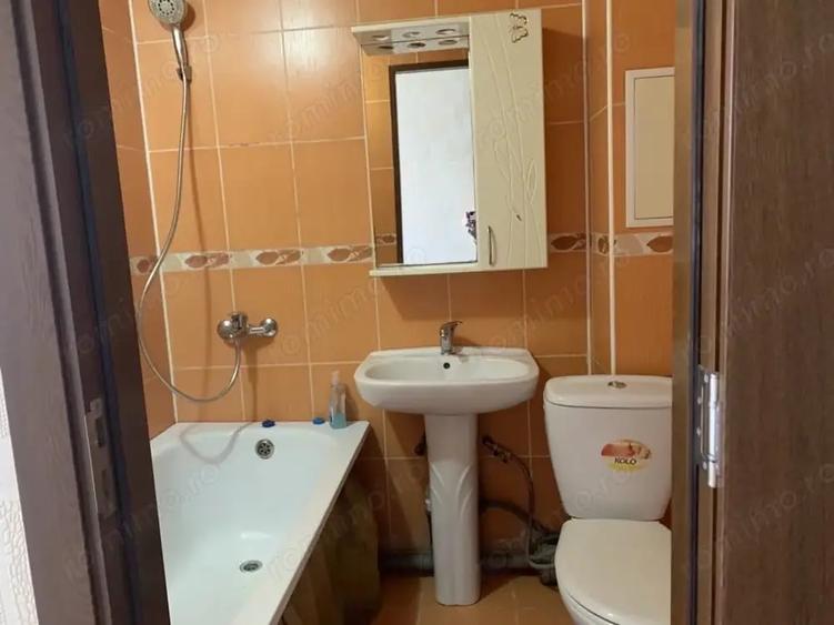 Garsonieră decomandată în Buziașului