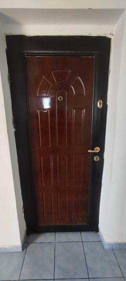 Apartament cu 2 camere decomandat în Micro 5