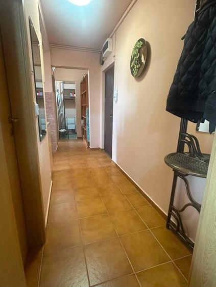 Apartament cu 2 camere decomandat în Vasile Aaron
