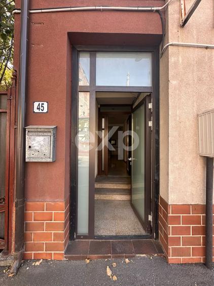 Spațiu comercial, de 220 mp, în Ultracentral