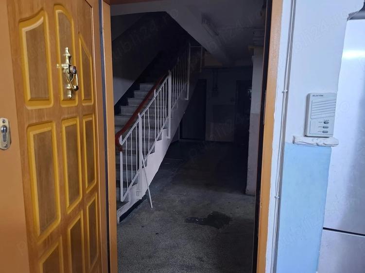 Apartament cu 2 camere semidecomandat în Poarta 6