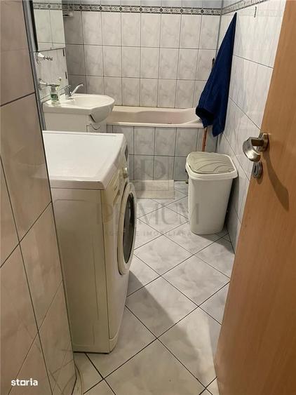 Apartament cu 3 camere decomandat în Circumvalațiunii
