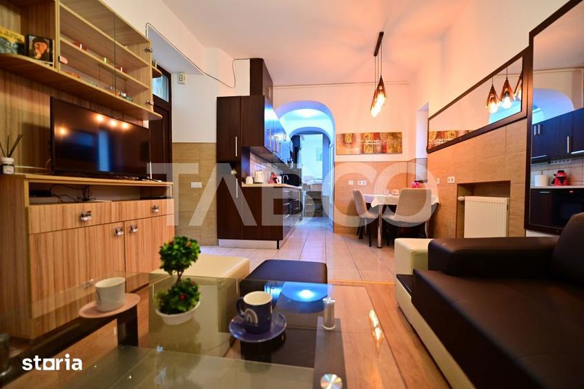 Apartament cu 3 camere decomandat, mobilat în Central