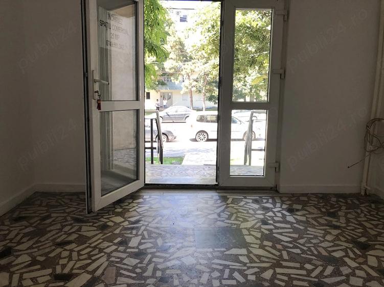 Spațiu comercial, de 53 mp, în Central